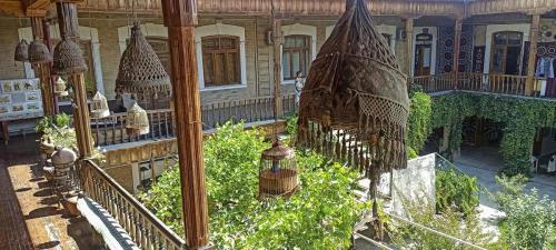 Samarcande-souk-01